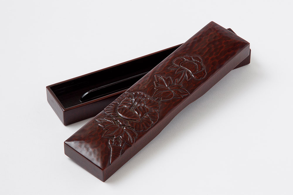 鎌倉彫の箸箱 二人用特上 かぶせ 牡丹 | 鎌倉彫陽雅堂 公式オンライン